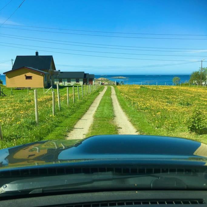 Sjarmerende Hus Med Orkesterplass Til Hav Og Fjell Stave Exterior foto